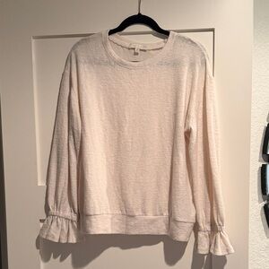 Super soft Cream Ruffle Sleeve Sweatshirt/Sweater. Anthro